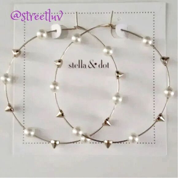 stella & dot ~ NEW large madisonโhoops ~ pearl bead and studs ~ retired - Picture 1 of 7